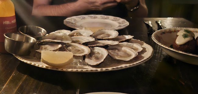 Opinii despre Sous Sol în Winnipeg - Hospitality and gastronomy