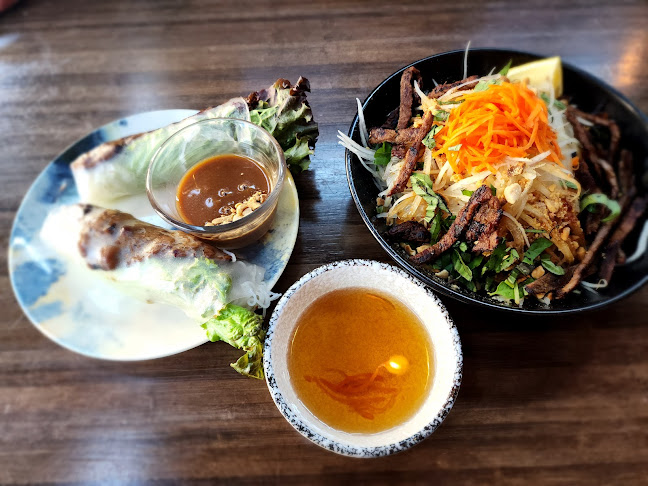 Comentarii opinii despre XO Bistro + Bar