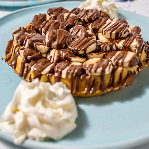 D Spot Desserts Scarborough Ellesmere - Hospitality and gastronomy