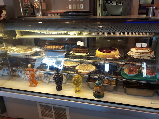 Malibu Restaurant East - London