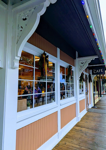 Mai’s Café - Hospitality and gastronomy