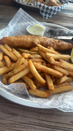 1165 Oxford St E, London, ON N5Y 3L7