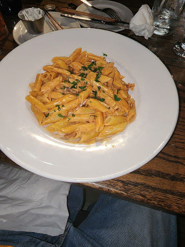 Spicy Olive Bar and Grille - Niagara Falls