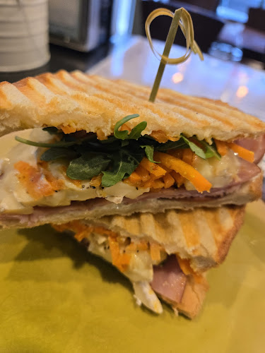 Opinii despre Kim's Café în North Vancouver - Hospitality and gastronomy