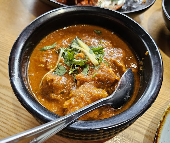 17433 BC-10 #118, Surrey, BC V3S 2X6