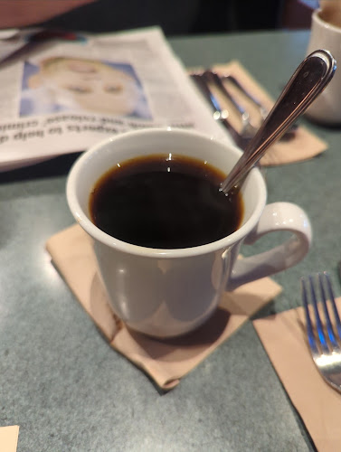 Ricky's All Day Grill - Walnut Grove