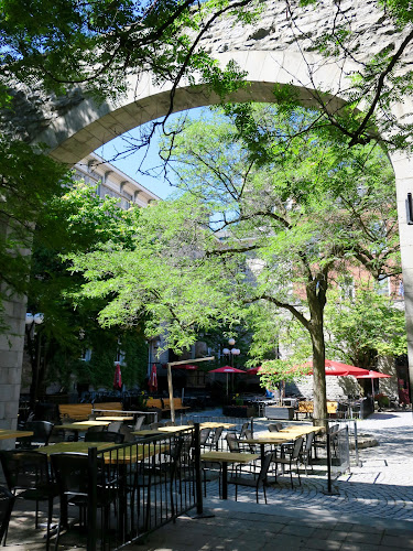 Courtyard Restaurant - Hospitality and gastronomy