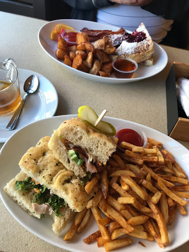 Comentarii opinii despre The Okanagan. Eatery (Catering)