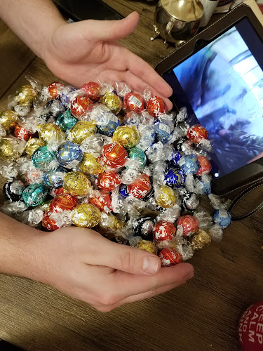 Comentarii opinii despre Lindt Chocolate Shop - London