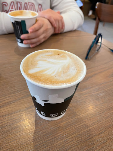 387 Bernard Ave, Kelowna, BC V1Y 6N6