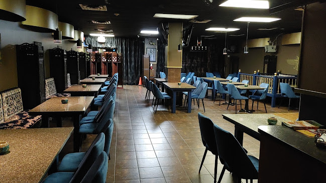 3058 St Johns St, Port Moody, BC V3H 2C5