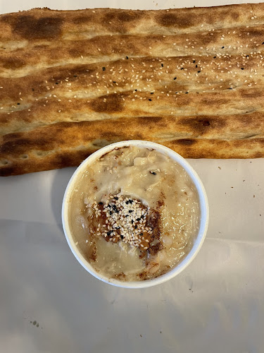 Comentarii opinii despre Naan Tabriz (Tabriz Bakery)