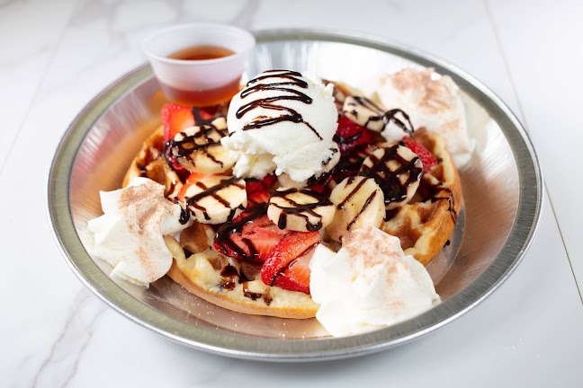Arveen's Express Cafe & Waffles By Khi Coffee