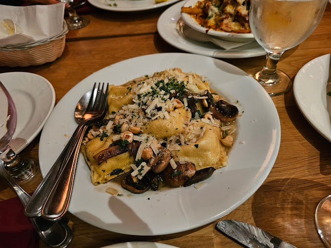 Cafe Carlo - Hospitality and gastronomy