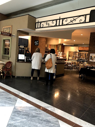 Sunterra Market, Commerce Place