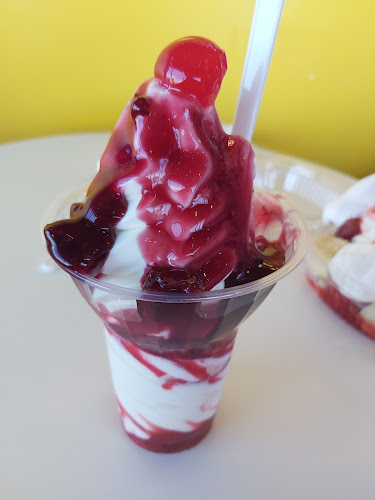 Cremerie Bennic Dairy Bar - Hospitality and gastronomy