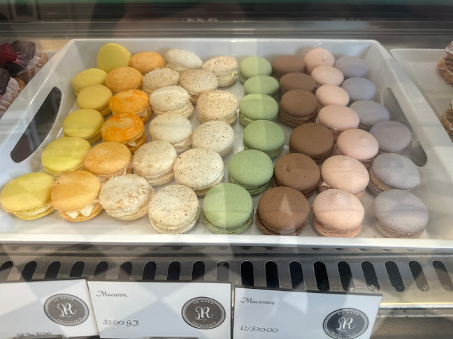 Comentarii opinii despre La Roux Patisserie