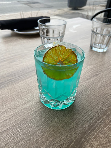 Pizzeria Via Napoli - Hospitality and gastronomy