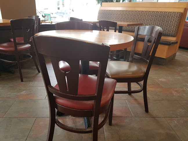 Elveden Centre, 130 707 7 Ave SW, Calgary, AB T2P 3H6