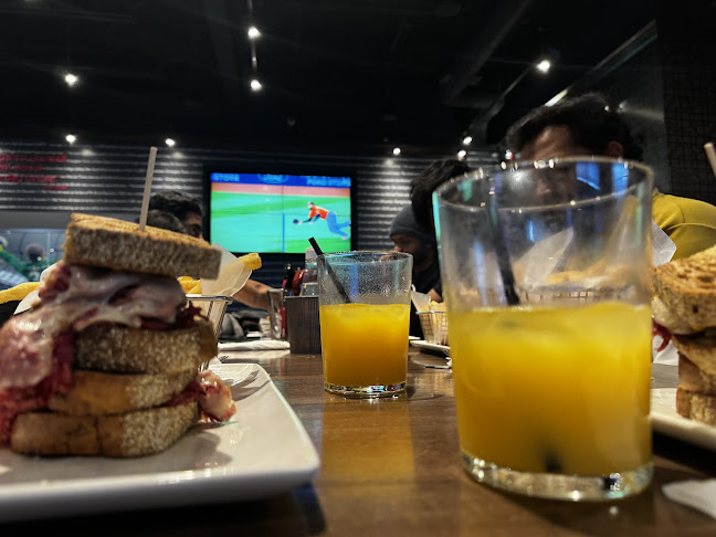 Opinii despre Mike's Roadhouse în Thunder Bay - Hospitality and gastronomy