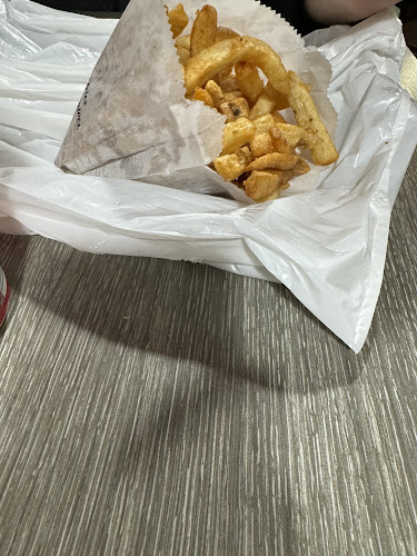 Comentarii opinii despre Fresh Burger Yonge st