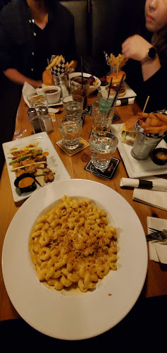 El Furniture Warehouse - Calgary