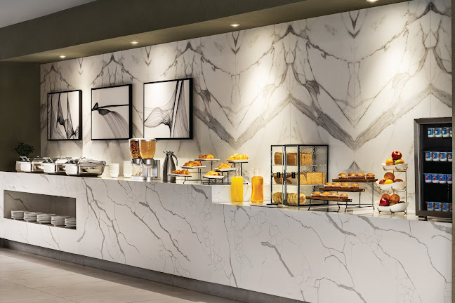 10 Portland St, Saint John, NB E2K 4H8