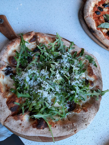 Comentarii opinii despre Bufala Kerrisdale