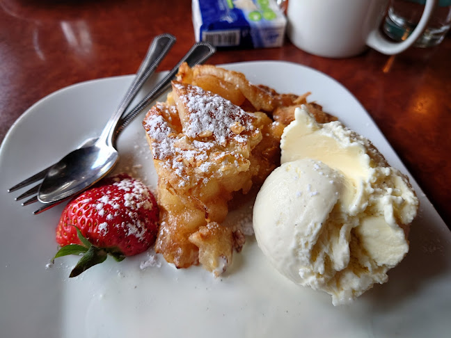 Opinii despre Westward Ho! Public House & Grill Room at University Golf Club în Vancouver - Hospitality and gastronomy