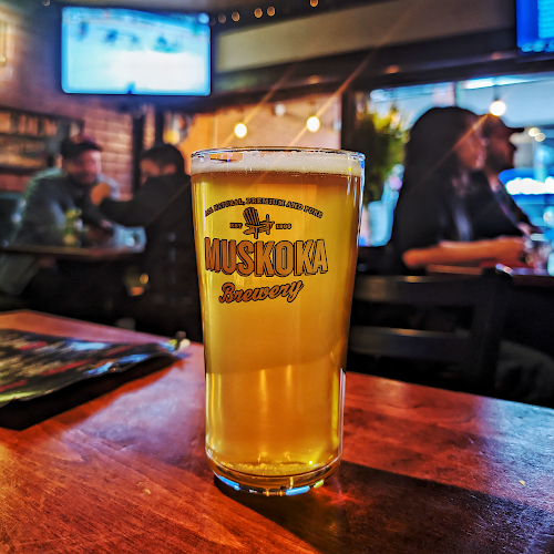 2335 Yonge St, Toronto, ON M4P 2C8