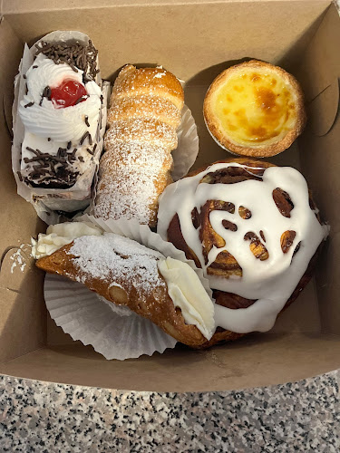 4025 Brandon Gate Dr, Mississauga, ON L4T 3Z9