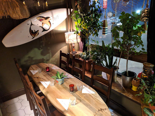 The Grand Surf Lounge - Hospitality and gastronomy