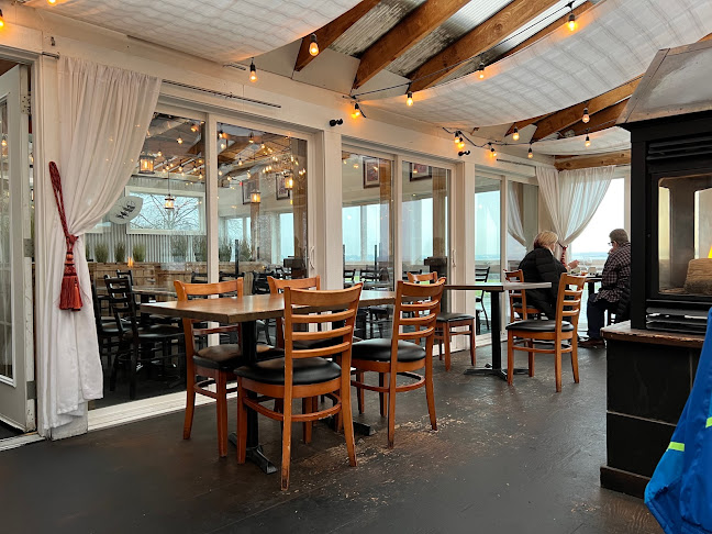 Washington Avenue Grill