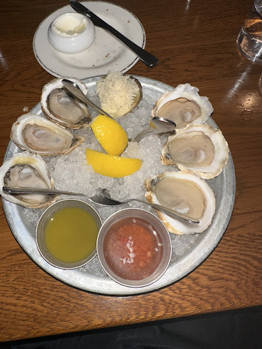 62 Sparks St., Ottawa, ON K1P 5A5