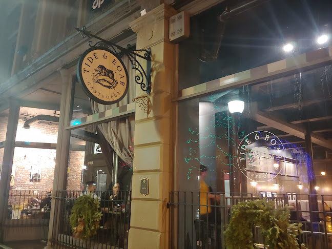 Tide & Boar Gastropub - Hospitality and gastronomy