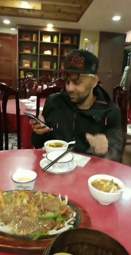 233 Centre St S #201, Calgary, AB T2G 2B6