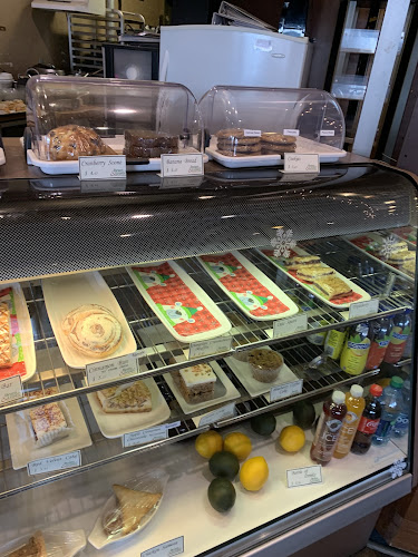 Comentarii opinii despre Beans & Leaves