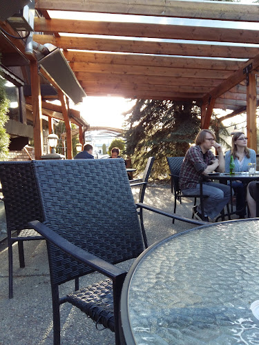 Alpine Pub & Grill - Prince George