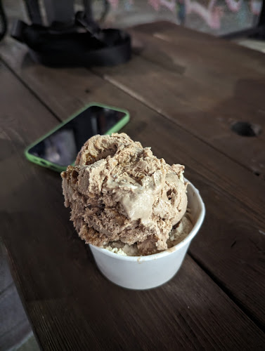 Big Scoops - Hospitality and gastronomy