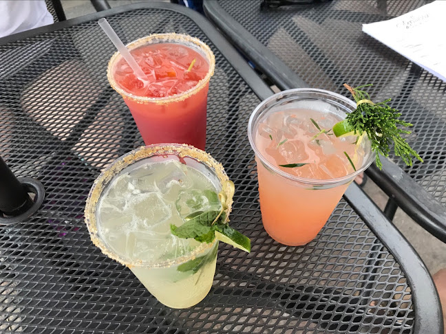 Opinii despre Grillicious Restaurant & Wine Bar în Barrie - Hospitality and gastronomy