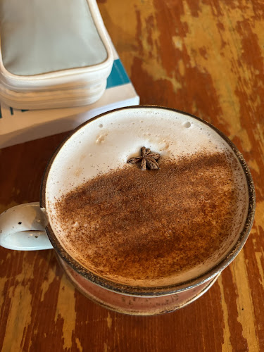 10361 Whyte Ave NW, Edmonton, AB T6E 1Z9