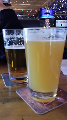 232 Queen St W, Toronto, ON M5V 1Z6