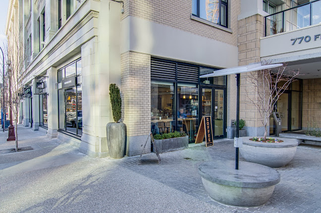 2% Jazz Coffee - Hospitality and gastronomy