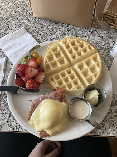 723 Pandora Ave, Victoria, BC V8W 1N8