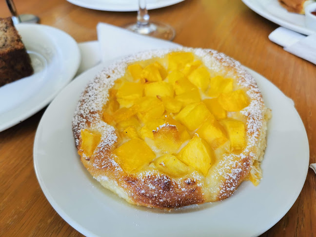 10150 100 St NW #101, Edmonton, AB T5J 0P6