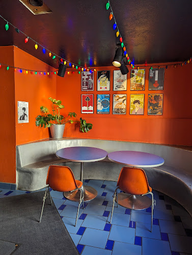 Jane Bond - Hospitality and gastronomy