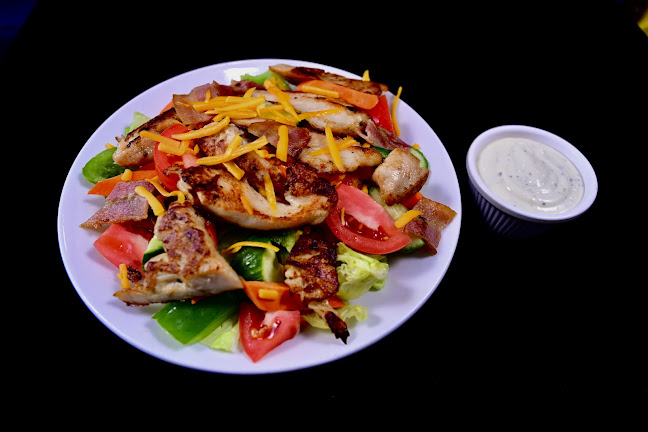 10140 Yonge St, Richmond Hill, ON L4C 1T7