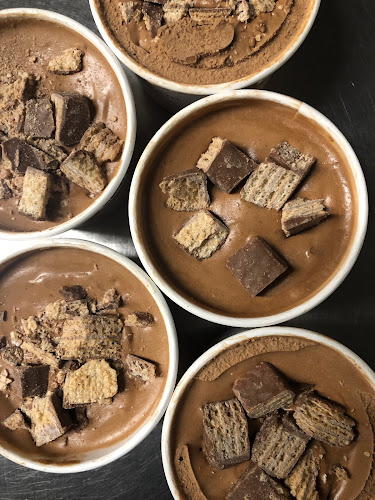 Chris's Ice Cream - Hospitality and gastronomy