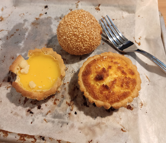 Ding Dong Pastries & Cafe - Hospitality and gastronomy