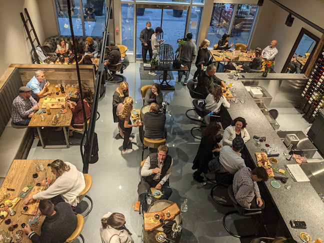 75 King St S Unit 54, Waterloo, ON N2T 2Z7